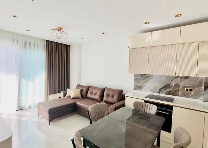 Liga6768 посуточная аренда 2-комнатной квартиры в комплексе со зоной 150 м от пляжа, тосмур Apartament